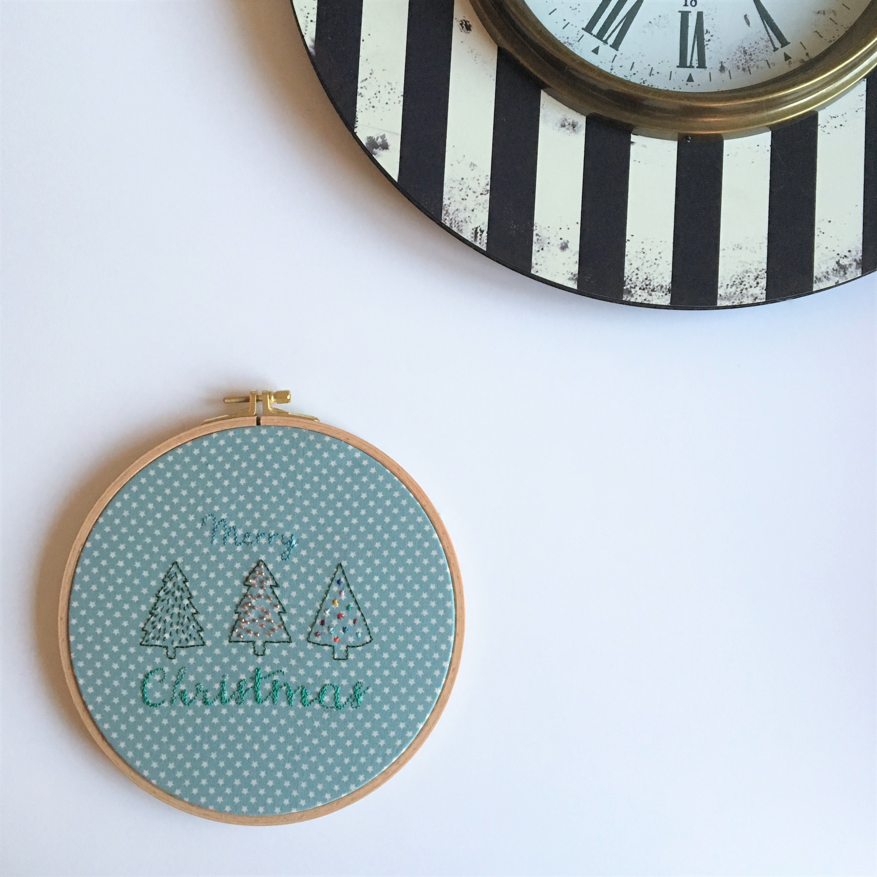 Tambour brodé Merry Christmas - Free printable inside