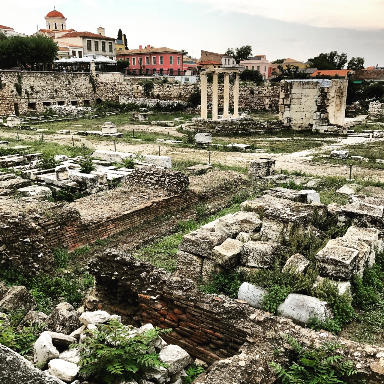 Agora