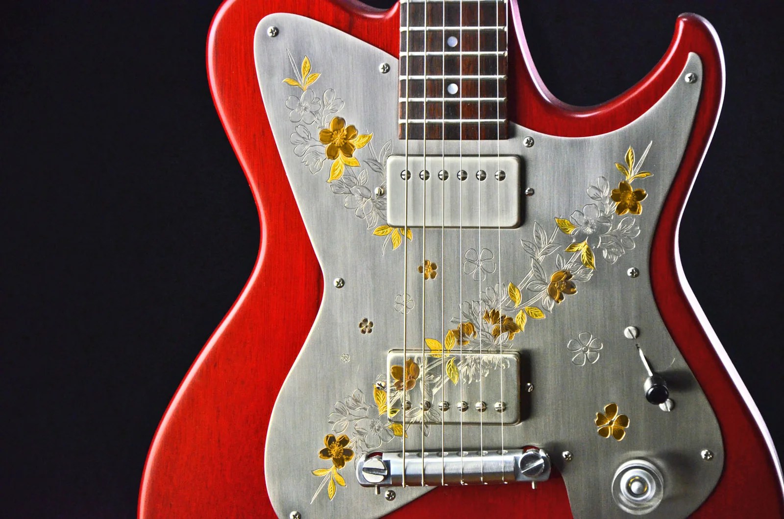 Sakura – Handmade Guitars By Jol Dantzig