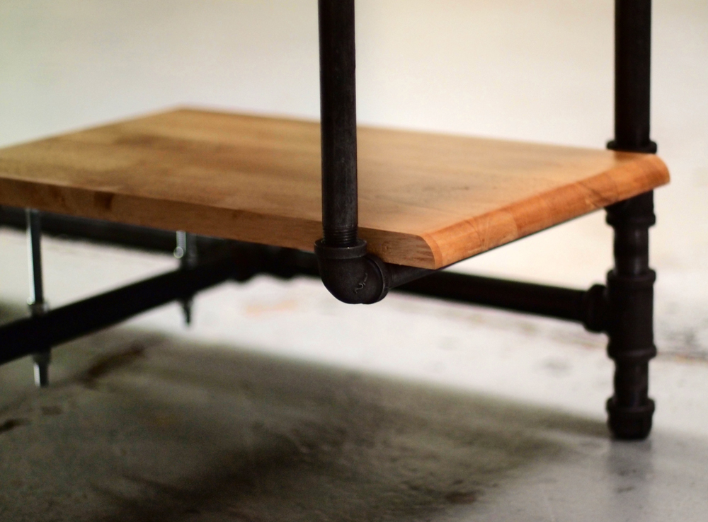 Working Work Table (detail of shelf)