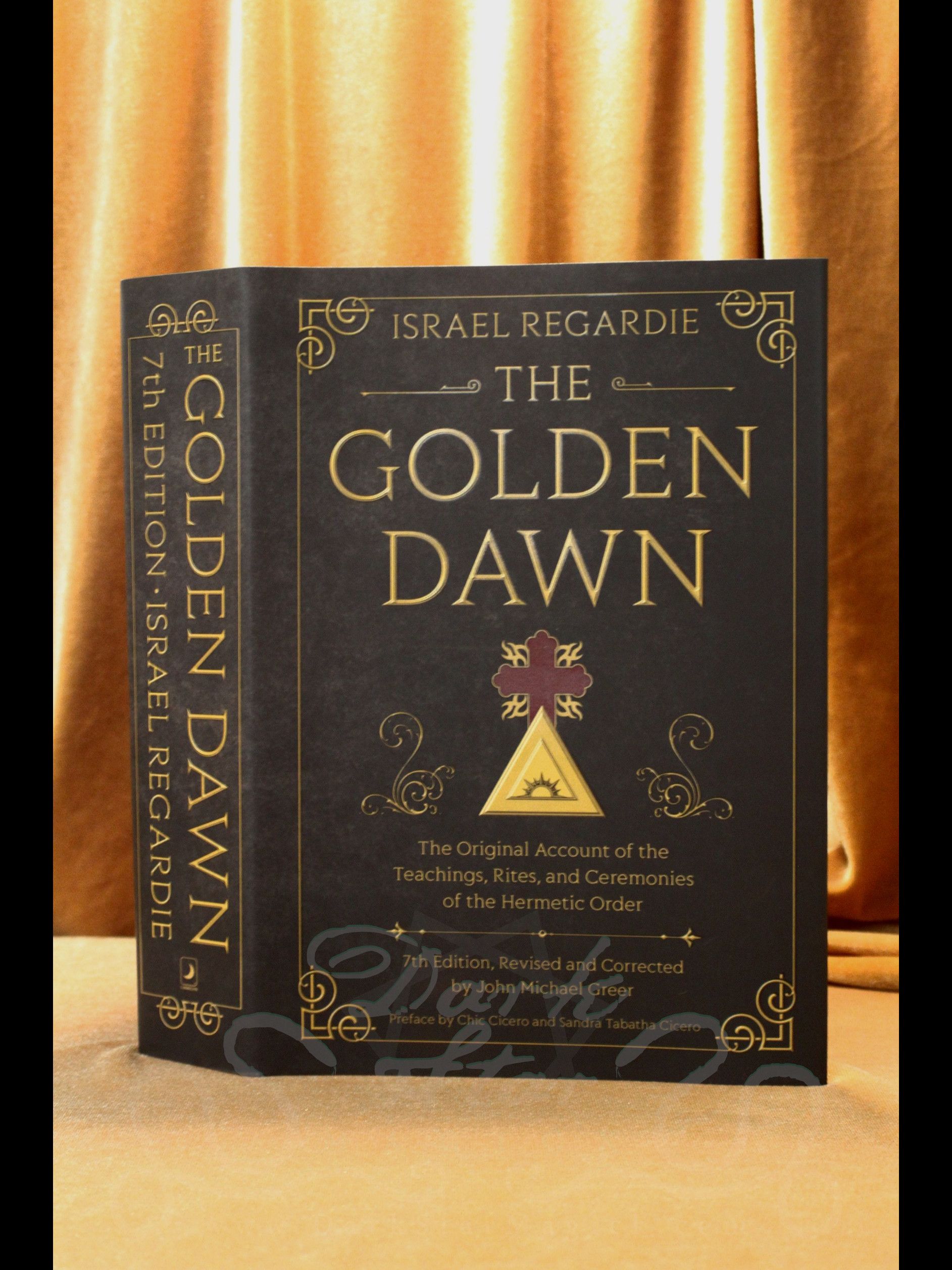 The Golden Dawn (7th Edition) - Dark Star Magick