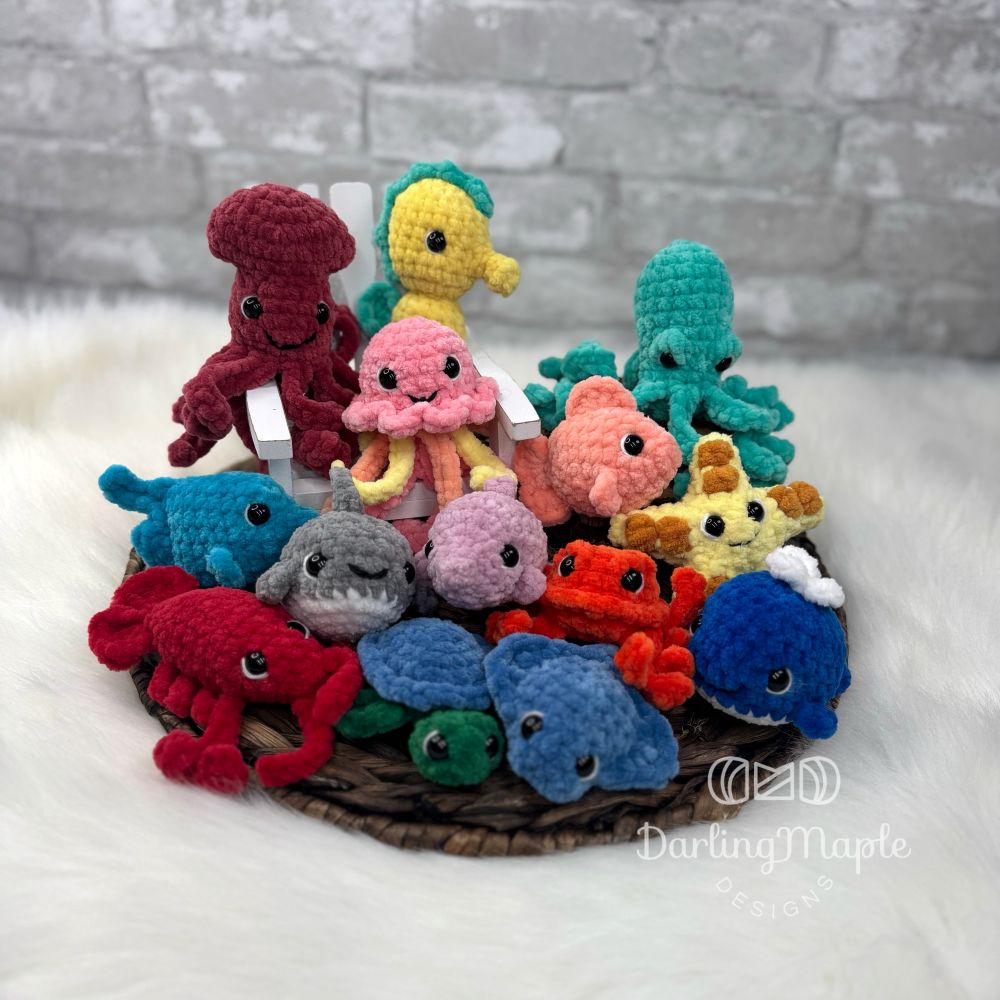 Free Crochet Jellyfish Pattern: No-Sew Softie - Darling Maple Designs