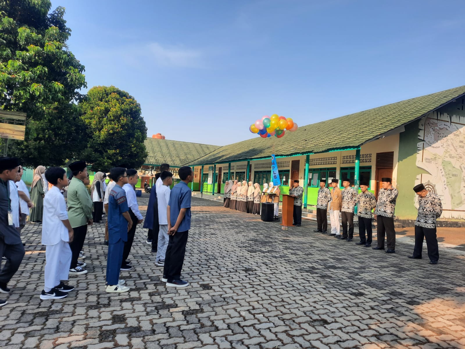 MPLS SMPIT Darul Muttaqien: Membangun Generasi Muda Islami yang Disiplin, Berkarakter dan Berprestasi