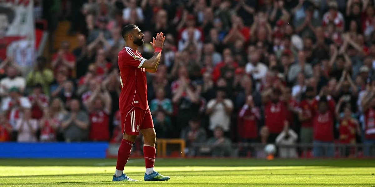 Patrice Evra Kritik Cara Mohamed Salah Tinggalkan Liverpool