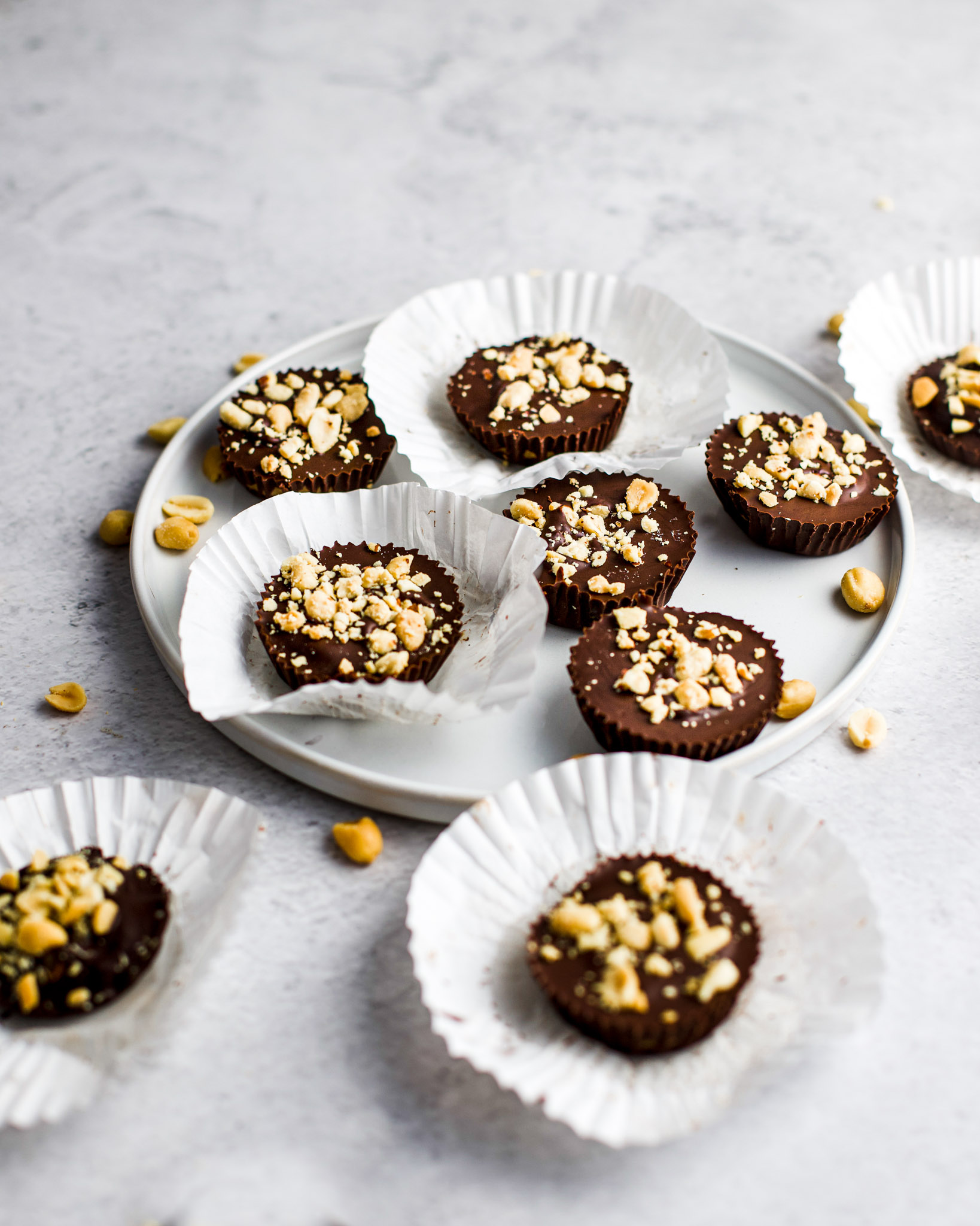 Reese S Peanut Butter Cups Only 6 Ingredients Dash Of Honey