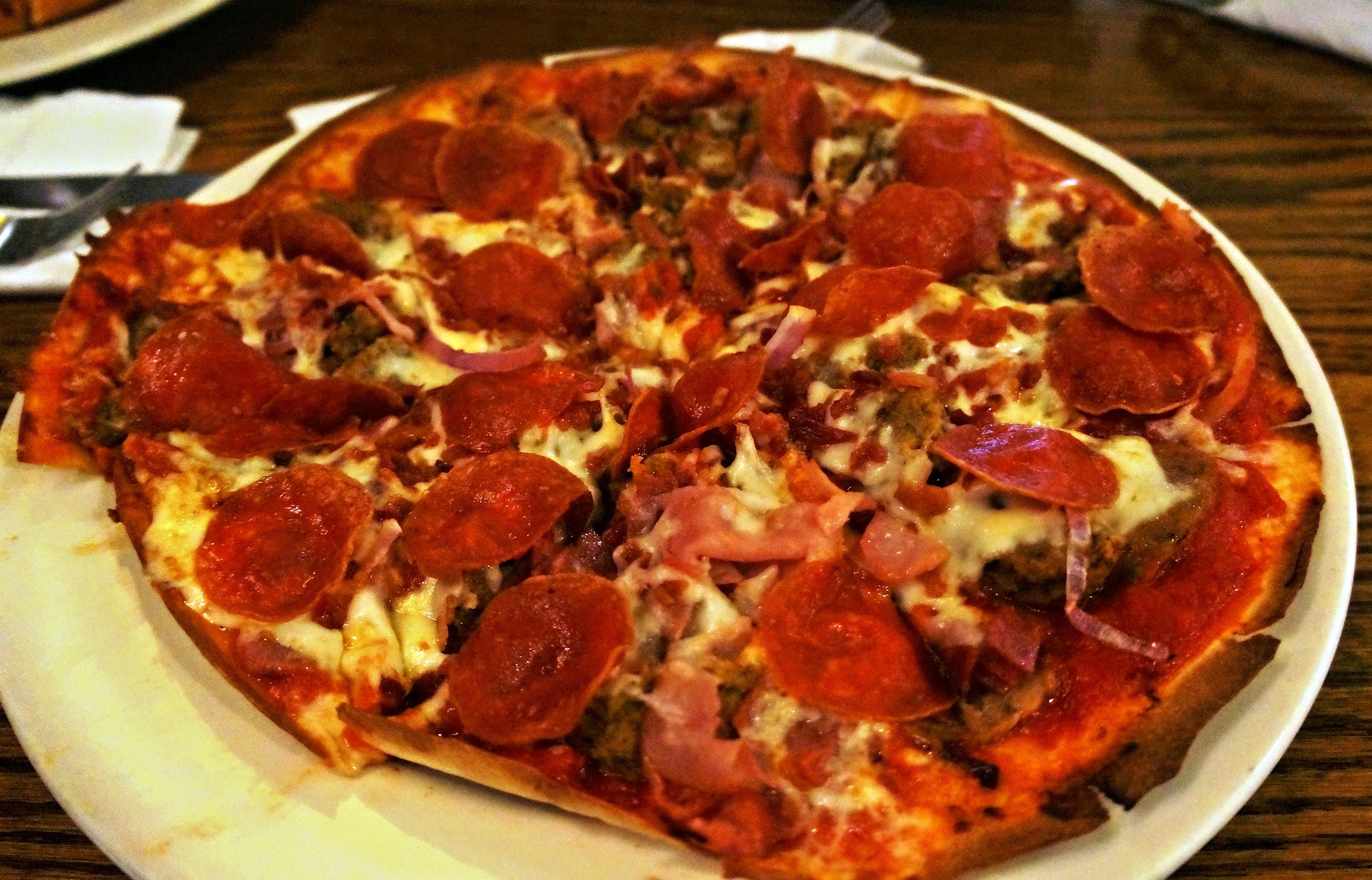 Scarica Gratis immagini Sottile Crosta Di Pizza Hd Sfondo Del Desktop Widescreen L Alta ultima da parte di