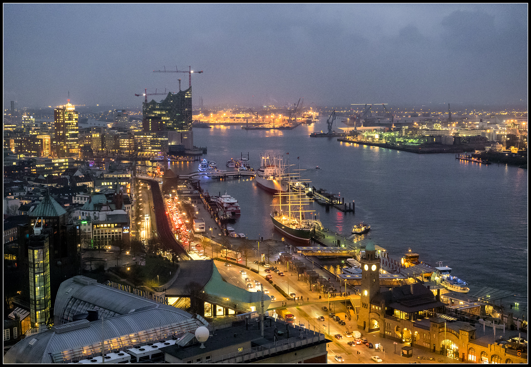 17+ Elegant Hamburg Atlantic Haus : Aufenthalt im Krankenhaus Tabea Hamburg : Pauli zum kartenausschnitt routenplaner bus & bahn .