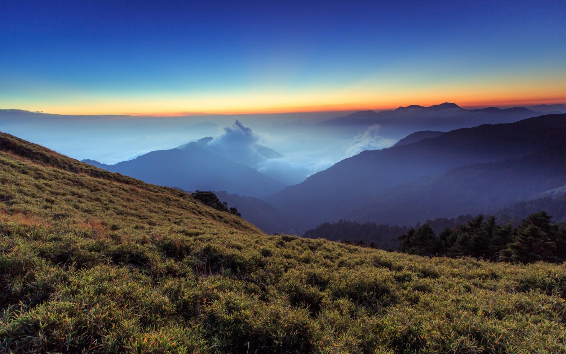 Gratuito Download immagini Carta Da Parati Arcobaleno Cielo Erba Hd A Grande Schermo Alta ultima da parte di