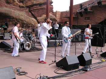 EverythingAbsentOrDistorted2007MonolithRedRocksMorrisonImageTVS