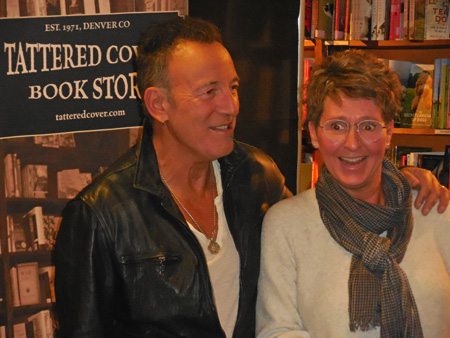 BruceSpringsteen2016TatteredCoverBookstoreDenver14ImageTVS