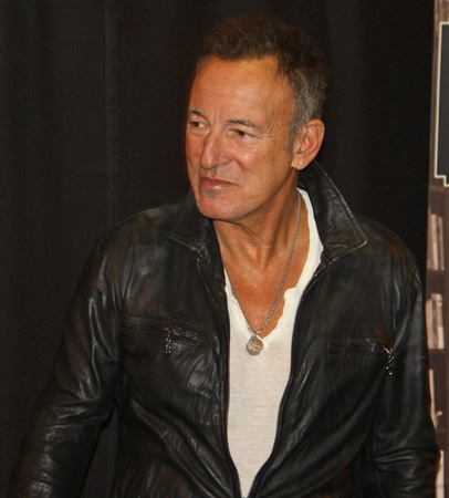 BruceSpringsteen2016TatteredCoverBookstoreDenver15ImageTVS