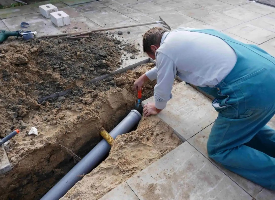 Collapsed Sewer Line Warning Signs