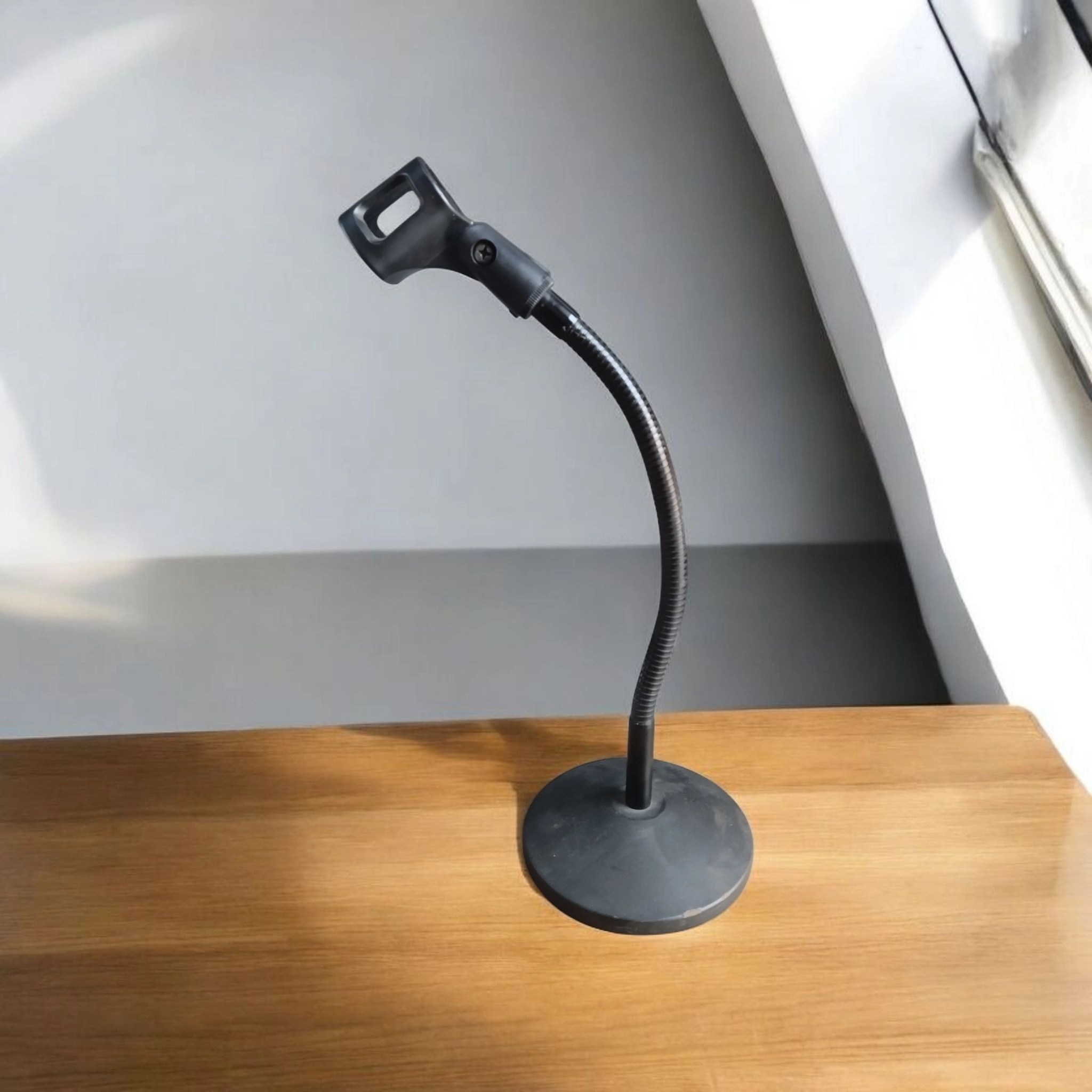 spring table mic stand