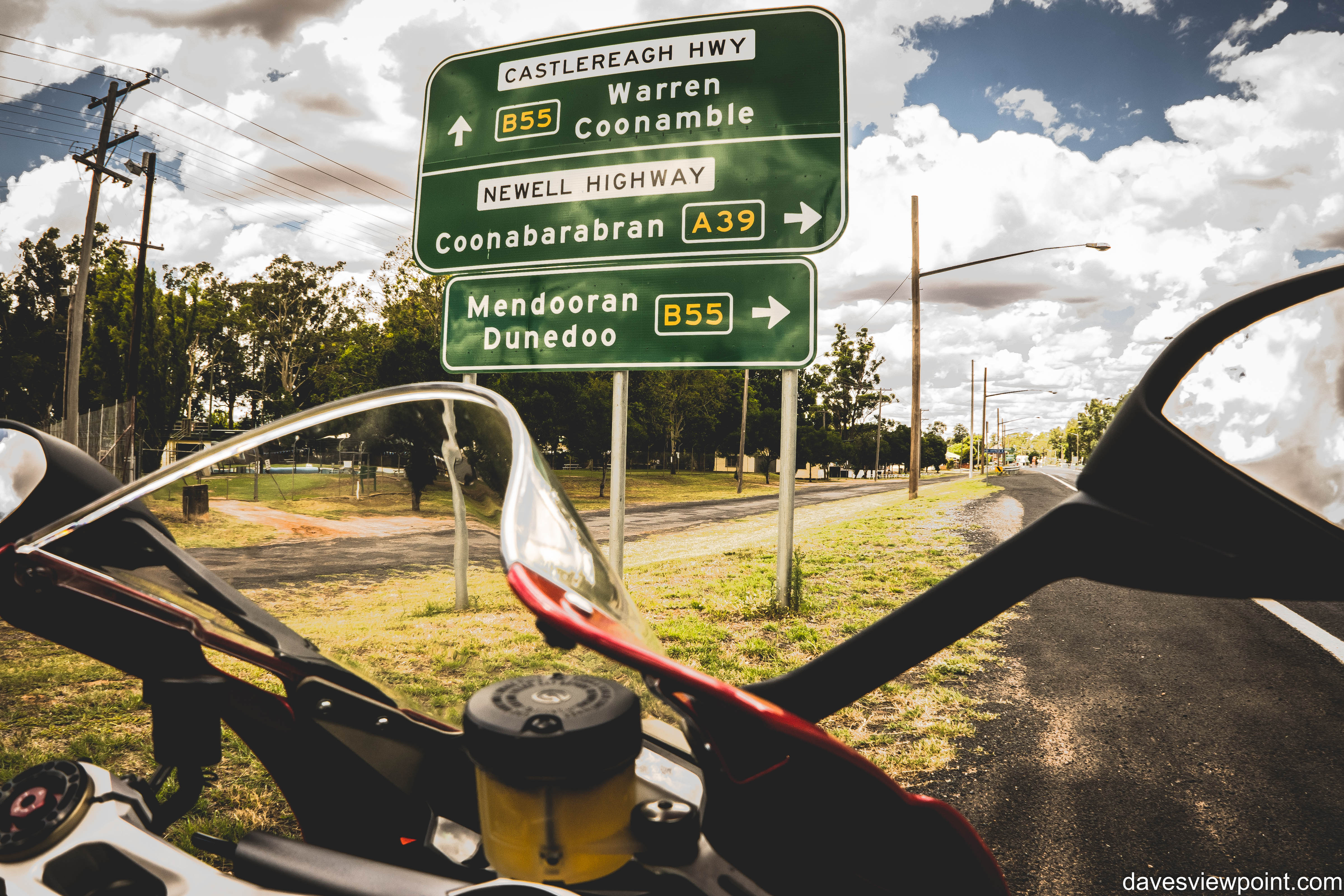 At an intersection in Gilgandra...