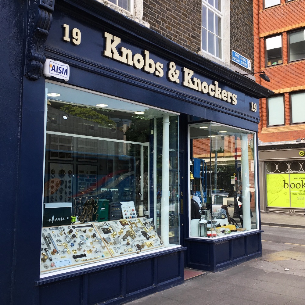 I've never seen so many knockers in one place before. Quite amazing.