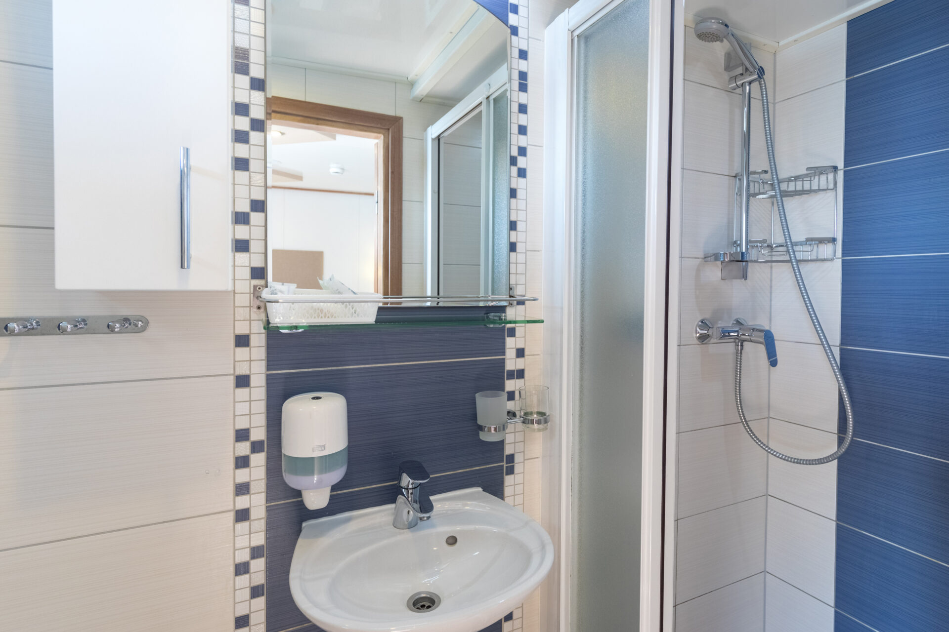 Paradis Bath