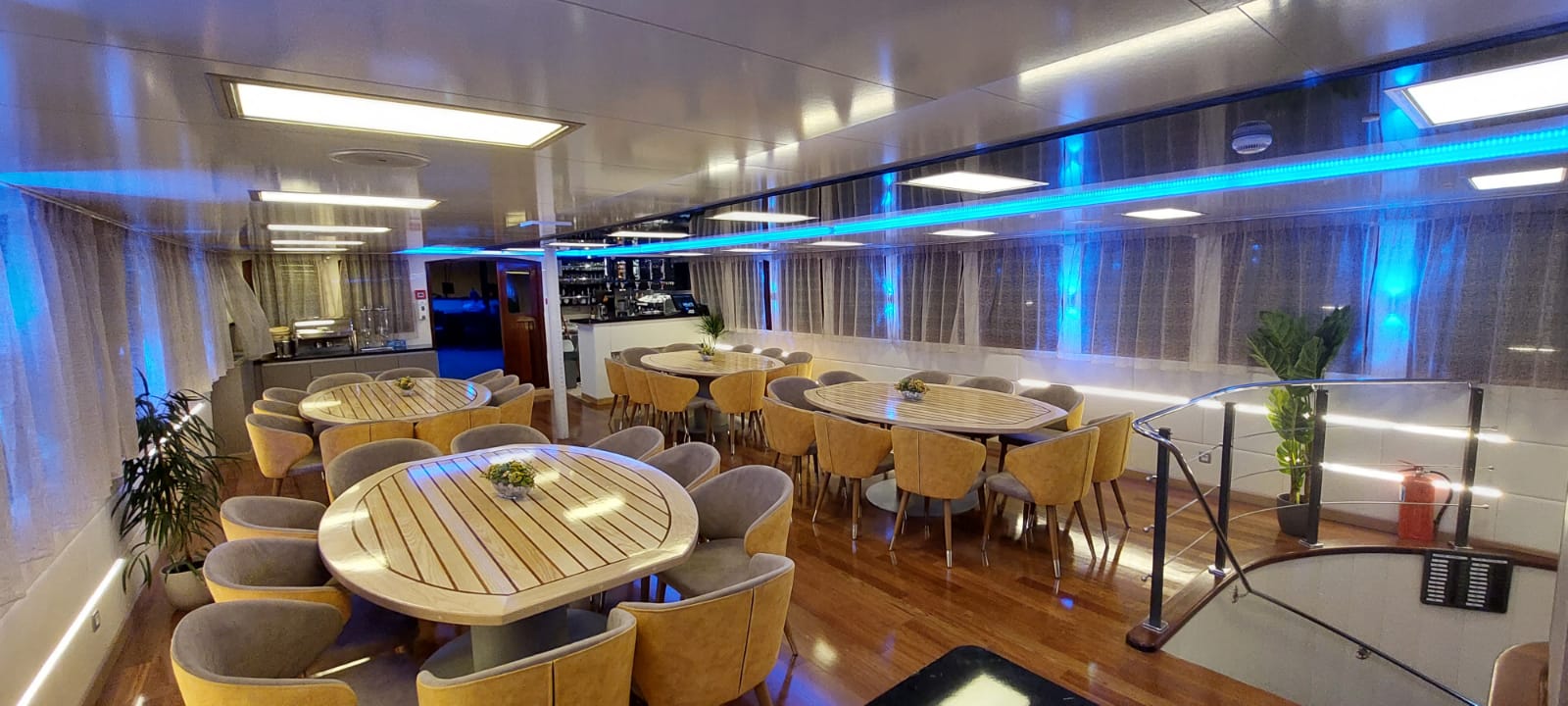 Paradis Dining