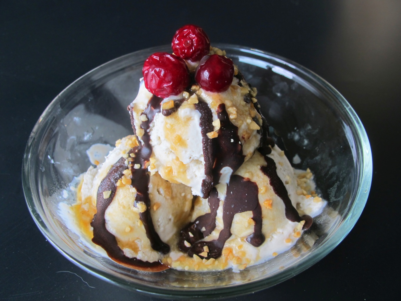 Coconut Vanilla Ice Cream (Dairy-Free, Gluten-Free)