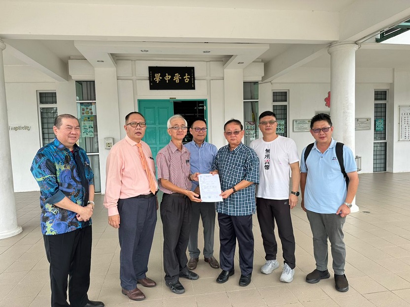 SUPP man urges public to not speculate on alleged bomb threat at SMK Kuching High