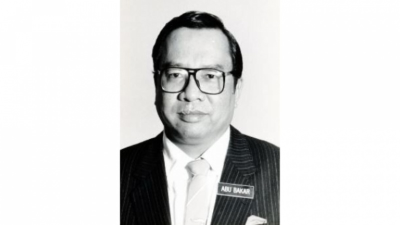 Former defence minister Abang Abu Bakar Abang Mustapha passes away at 82 due to heart failure