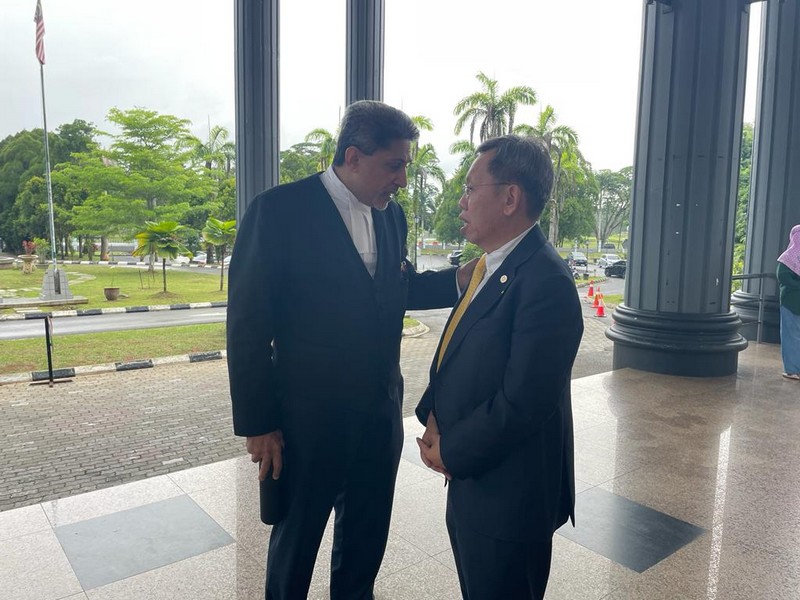 Dr Sim vs Chong: Deputy Premier testifies over food aid allocation, distribution