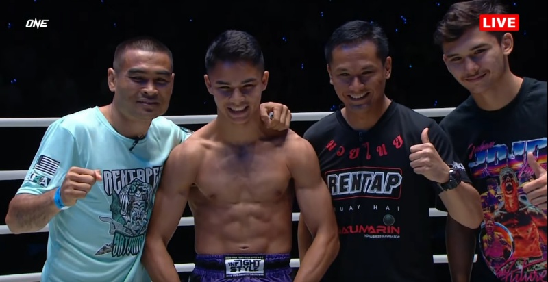 Sarawak-based Muay Thai prodigy Jojo wins US ONE Championship debut match in 36 seconds