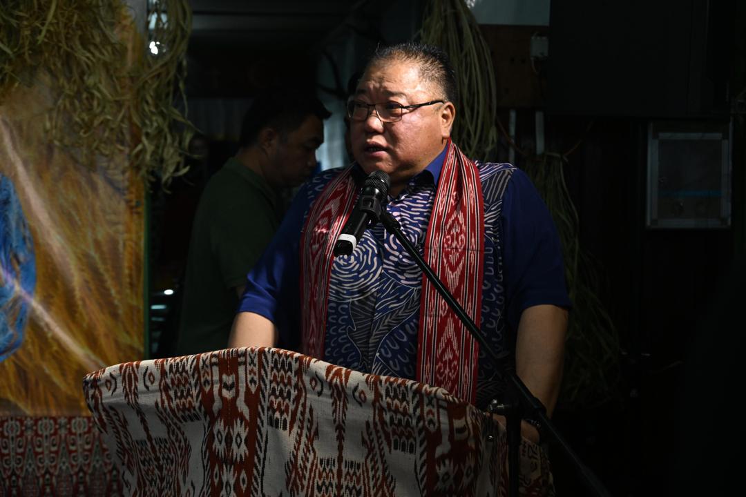 Minister: Chinese nationals waving their own flag during cultural parade in Perak ‘blown out of proportion’