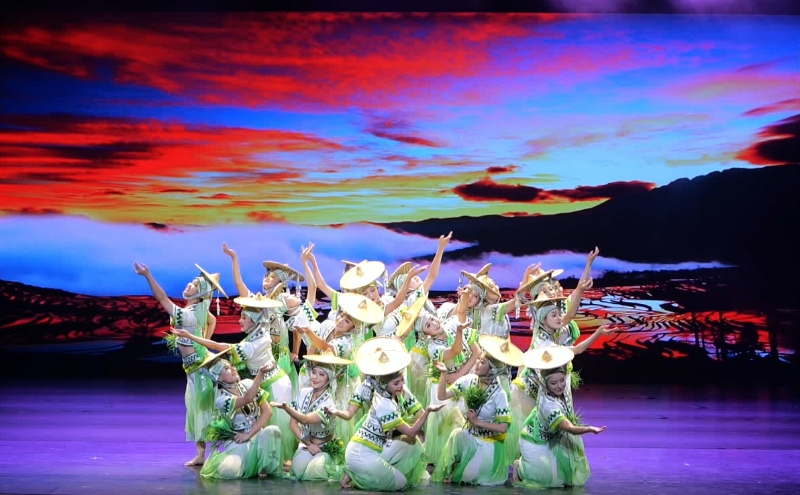 China’s Honghe County Singing and Dance troupe to perform at MBKS Floating Theatre on Aug 6