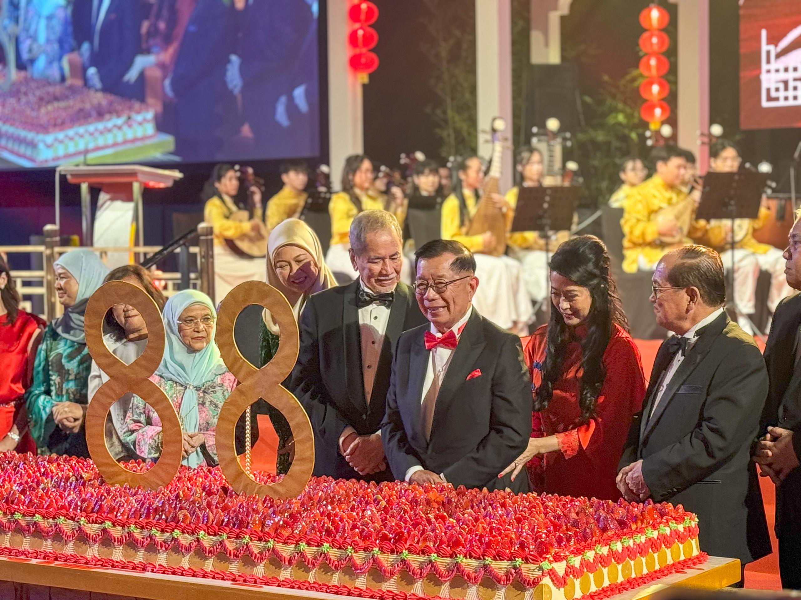 “The most important thing in life is to be happy”: Former deputy CM celebrates 88th birthday with grand affair at BCCK