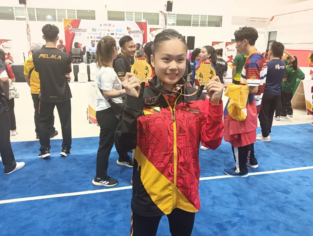 Stephanie Ngu shines with 2 gold medals for Sarawak in Wushu at Sukma 2024