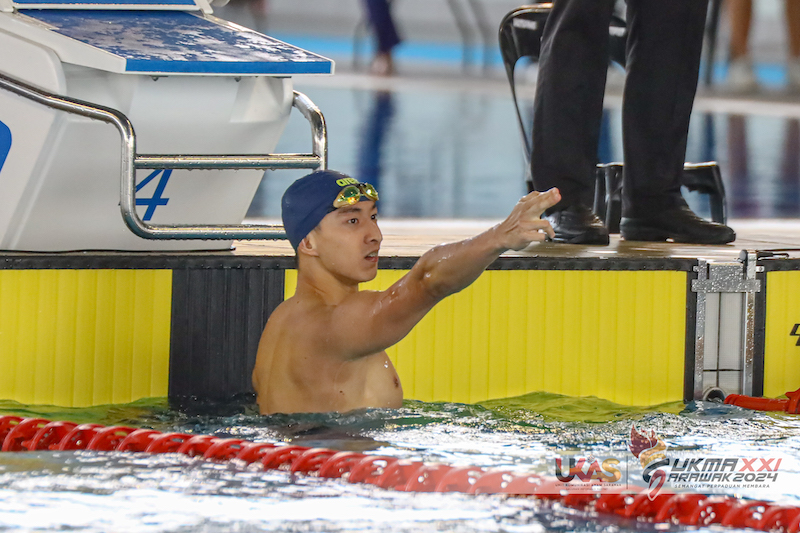 Turning tides and making waves, of childhood splashes to championship strokes