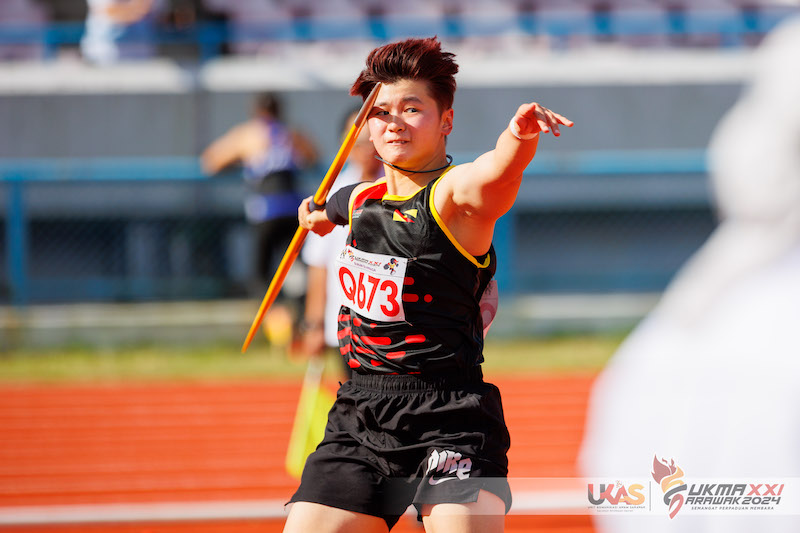 Aiming beyond the horizon