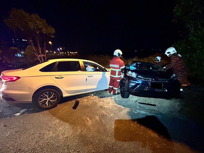 Two injured, one severely, in late-night collision along Jalan Stutong Baru