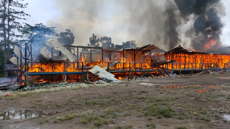Workers’ quarters in Bintulu destroyed by fire