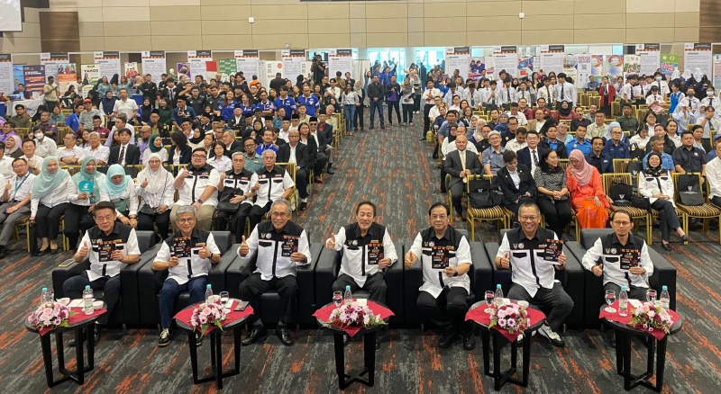 Premier: Sarawak’s proactive economic policies slashes poverty rate, boosts household income