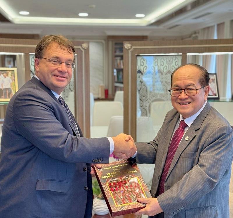 Sarawak, US exploring new opportunities for collaboration