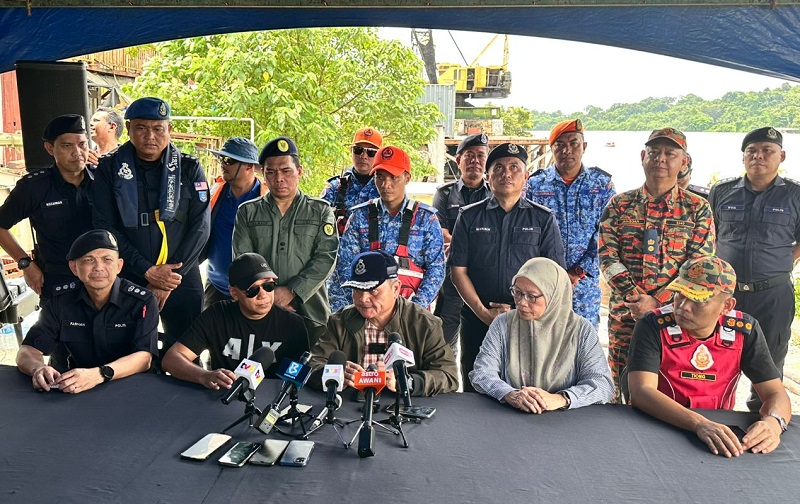 Regatta training accident: S’wak police chief urges paddlers to wear life jackets, public boats to slow down