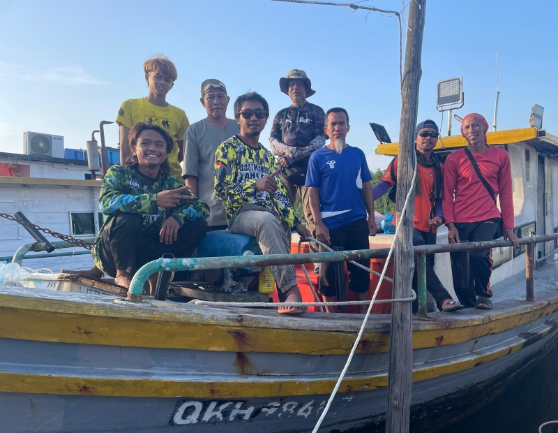 Missing fishermen, crew found safe after boat engine failure strands them at sea