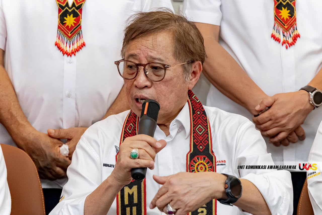 ‘Petros not out to kill Petronas’, Premier says as S’wak targets Kuching floating LNG by 2029
