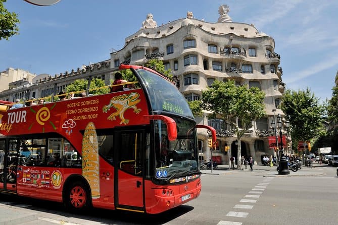 Have you ever wondered what is on the inside of your computer? What To Do In Barcelona For 3 Days Day Trip Tips