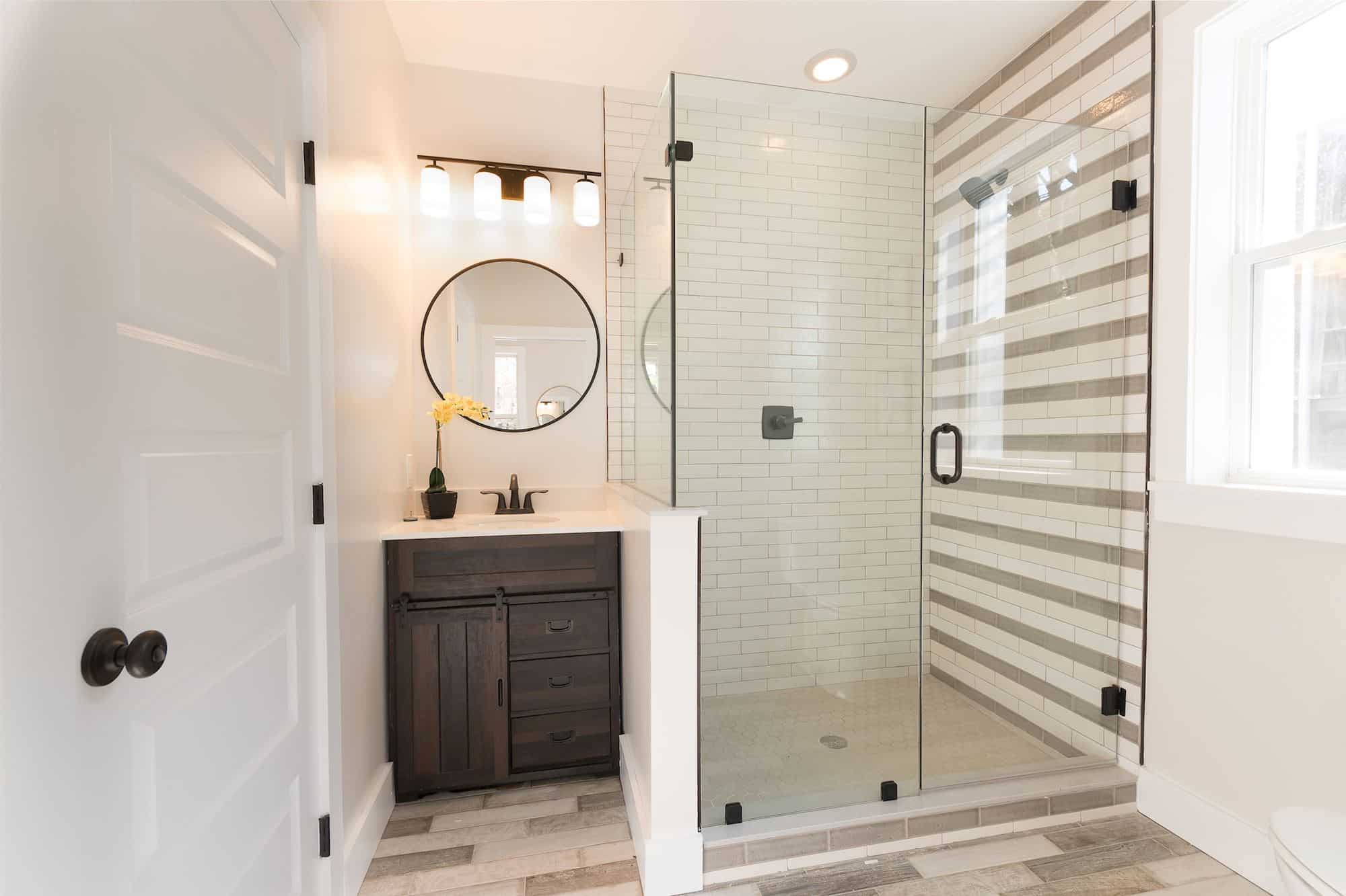 https://i0.wp.com/dbmc.us/wp-content/uploads/2021/01/columbia_flats_bath.jpeg?fit=2000%2C1333&ssl=1