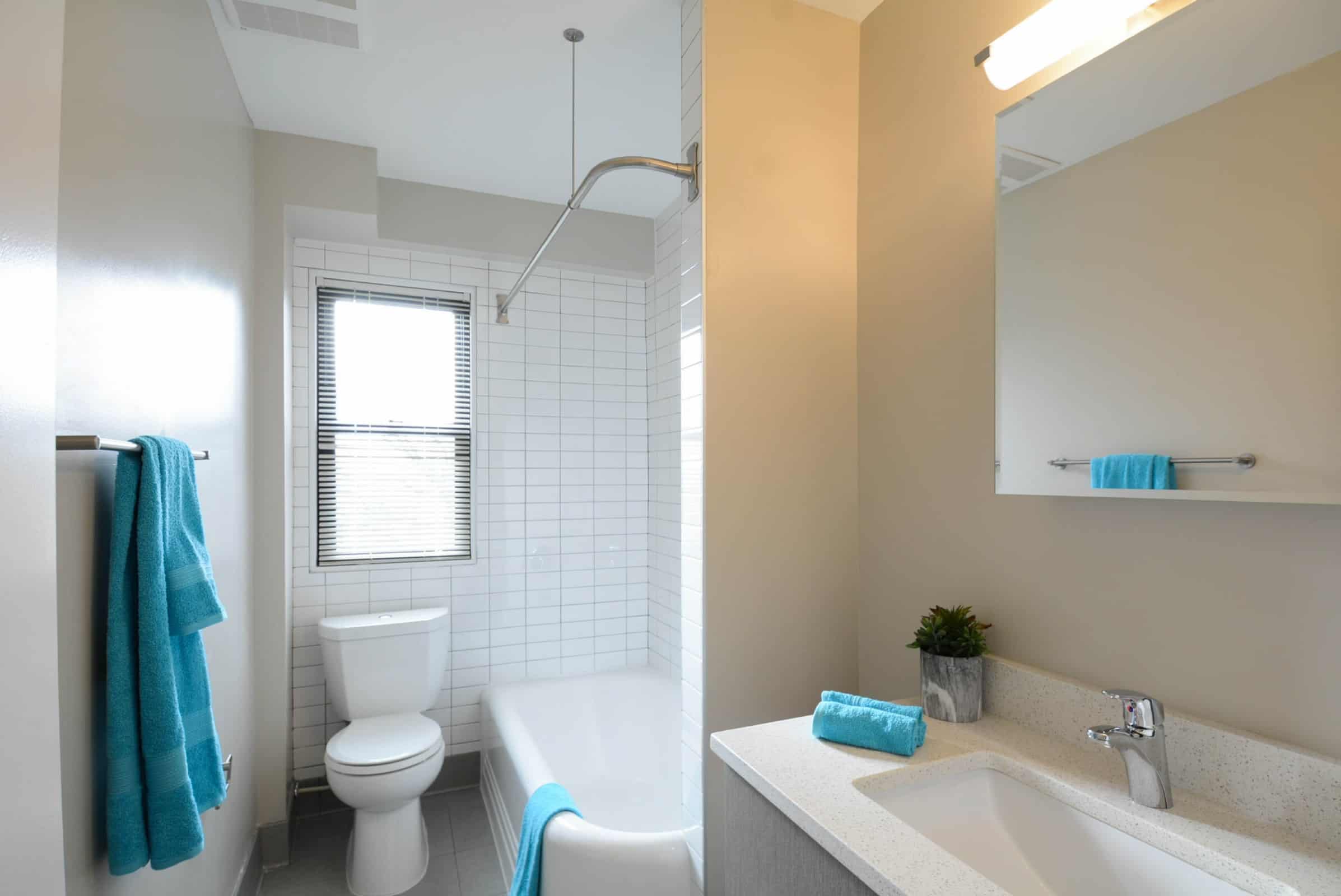 https://i0.wp.com/dbmc.us/wp-content/uploads/2021/01/third_and_rhode_bath.jpg?fit=2394%2C1600&ssl=1