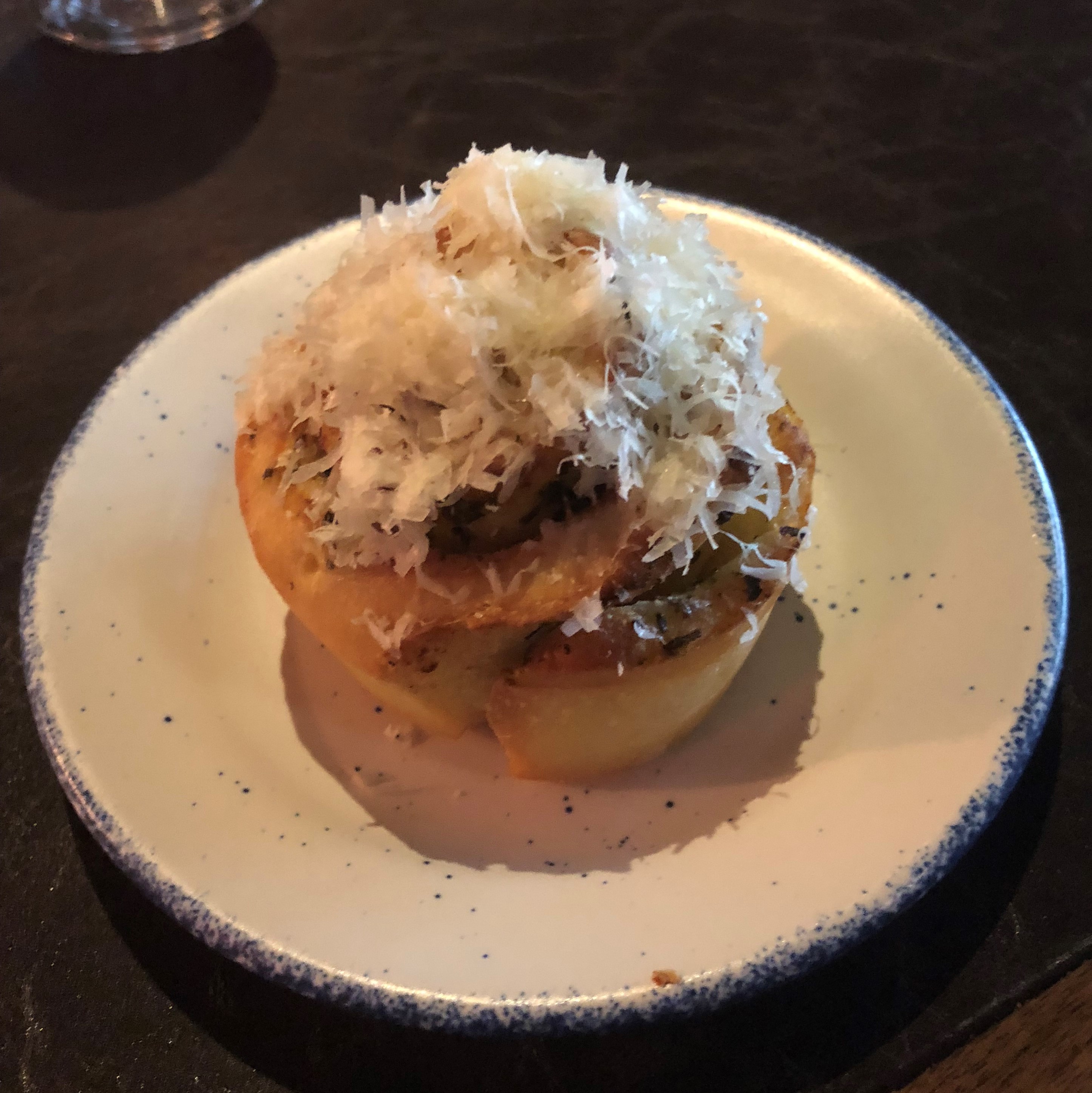 Garlic & parmesan roll