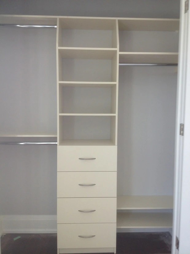 4 Drawers Reach-in Antique