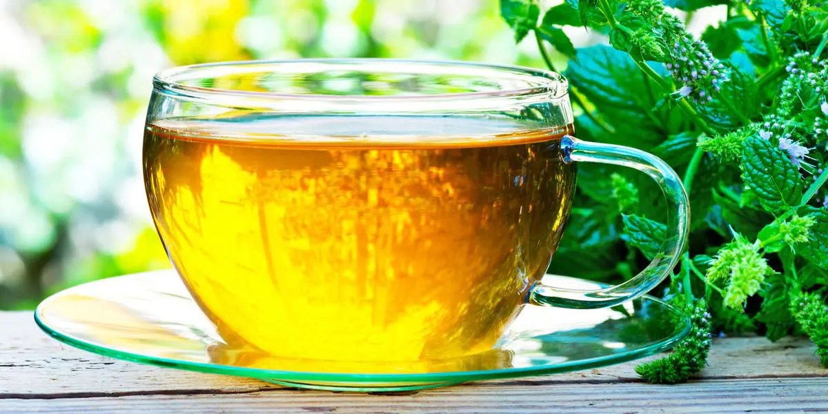 · tee · tee · abbé · fee · idee · lee · reh · see . Tee gegen Halsschmerzen: 7 Sorten, die dich fit machen | #BeatYesterday