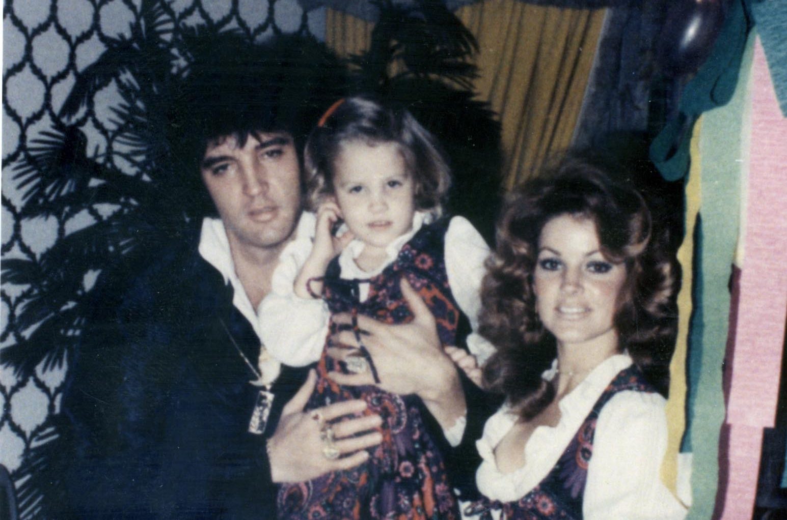 The wait for baz luhrmann’s elvis is almost over. Baz Luhrmann Elvis Presley Opening Summer 2022 Deadline