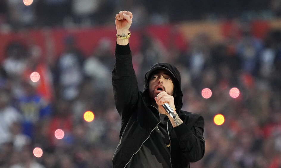 Super Bowl Halftime Show 2022 . 0hozk28aywdu6m