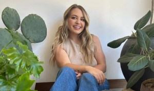 amazon mgm developing romance series house of crowns based on forthcoming anna todd novel