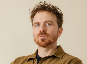Gareth Reynolds Talks Robots, Algorithms & Billionaires In New 800 Pound Gorilla Special ‘Why Aren’t You Bigger?’