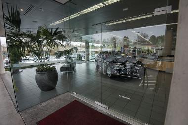 Bmw of bellevue dealership in bellevue, wa